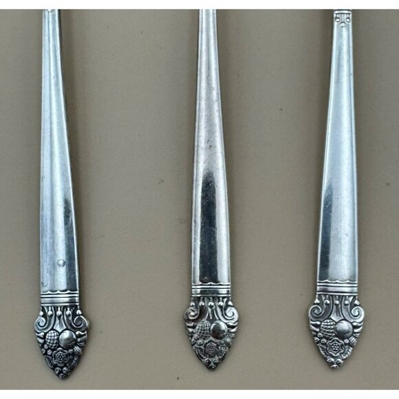 Oneida Community Plate King Cedric Butter Spreader Sugar Spoon Jelly Spoon - Picture 2 of 6